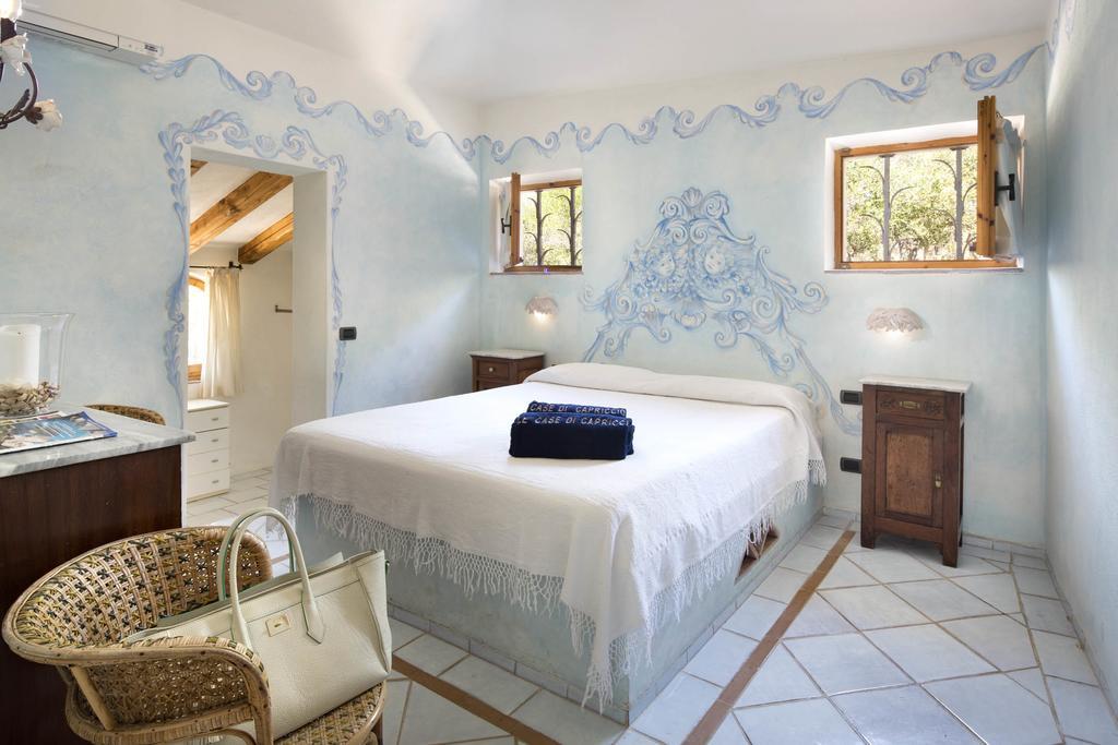 Le Case Di Capriccioli Porto Cervo Exterior photo